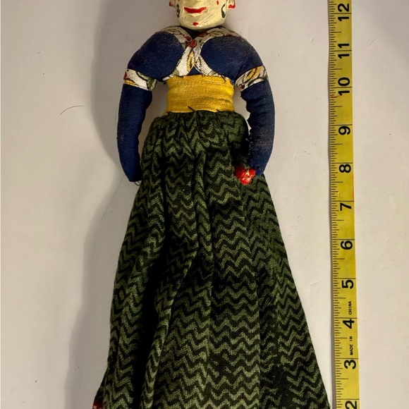 Colorful Handmade Puppet - Picture 3 of 7